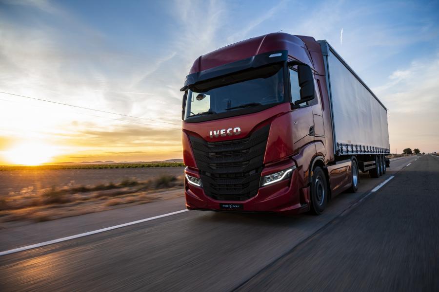  Iveco S-WAY S480 4x2 2019 года  (фото 8 из 34)